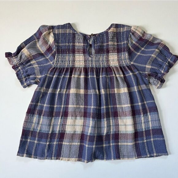 Marine Layer Elena Smocked Top Small - Picture 8 of 11